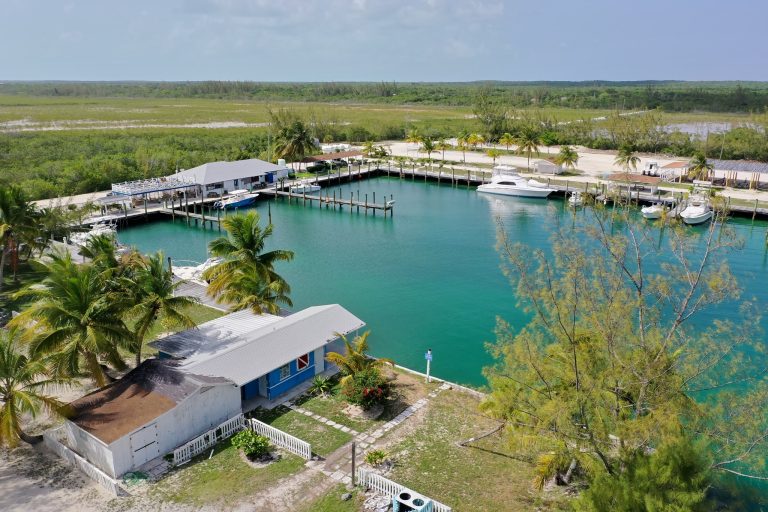 Davis Harbour Marina at Jack's Bay Club