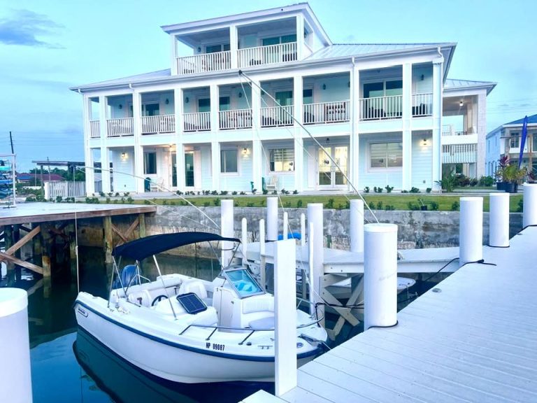 Conch Inn Marina