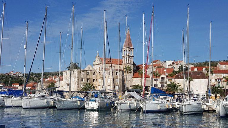 Milna Harbour (Yacht Club Milna)