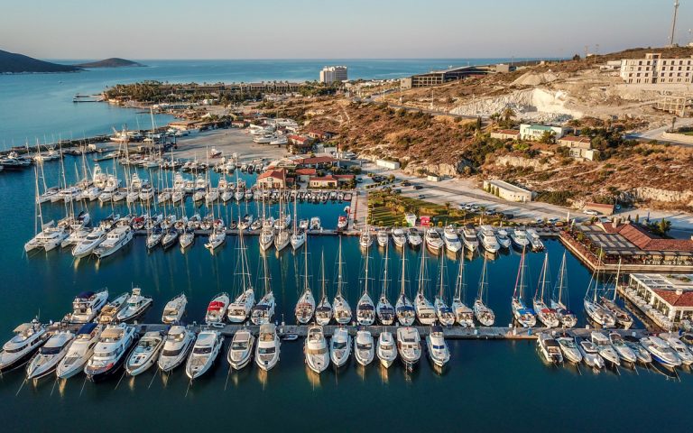 Port Alacati Marina 768x480