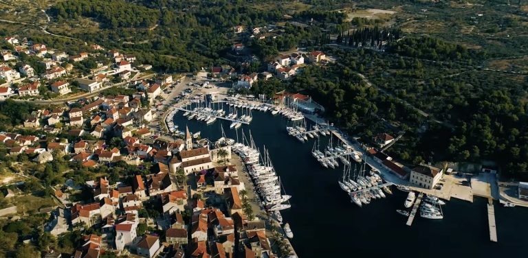 ACI Marina Milna ACI Marina Milna