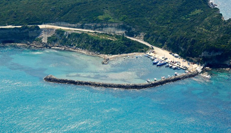 Agios Stefanos Avliotes Harbour Agios Stefanos Avliotes Harbour