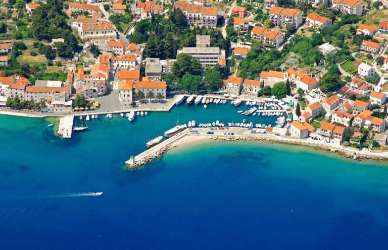 Marina Bol (Bol Harbour)