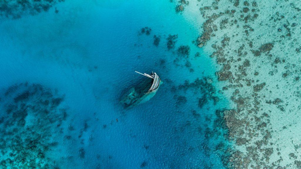 sailing in maldives