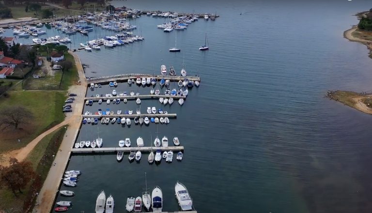 Cervar Porat Marina