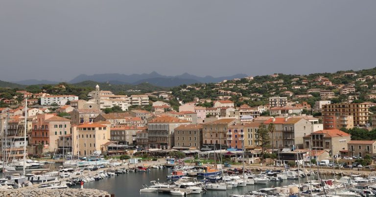 corsica marinas v2 1 768x403