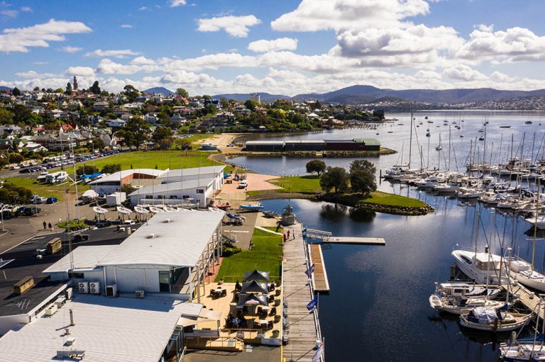 Royal Yacht Club of Tasmania (RYCT)