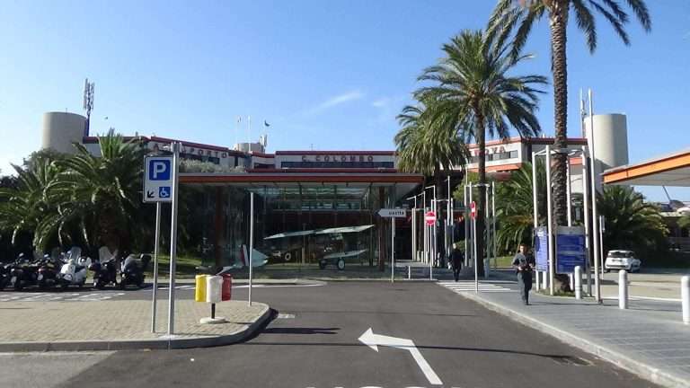 Genova City Airport (GOA) (Cristoforo Colombo Airport)
