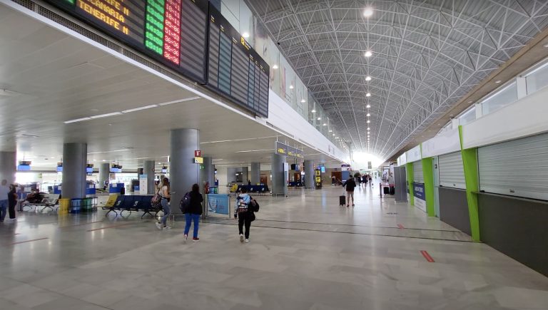 Fuerteventura Airport (FUE)