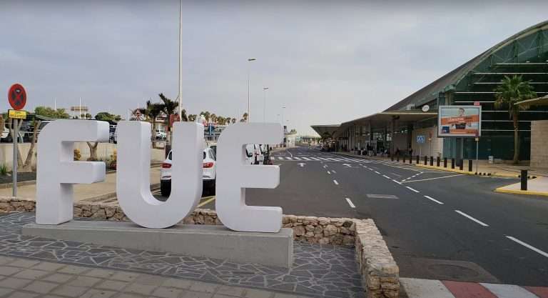 Fuerteventura Airport (FUE)