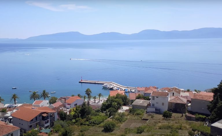 Gradac Harbour