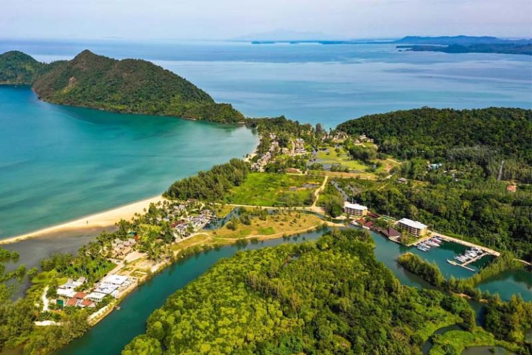 BLUE HAVEN BAY YACHT MARINA (Siam Royal View Yacht Marina) BLUE HAVEN BAY YACHT MARINA (Siam Royal View Yacht Marina)