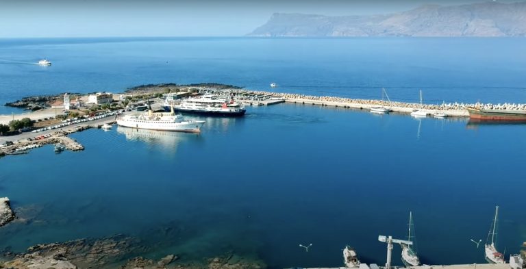 Kavonisi Kissamos Port (Kissamos Marina) Kavonisi Kissamos Port (Kissamos Marina)