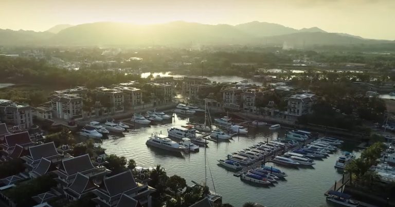 BLUE HAVEN BAY YACHT MARINA (Siam Royal View Yacht Marina) BLUE HAVEN BAY YACHT MARINA (Siam Royal View Yacht Marina)