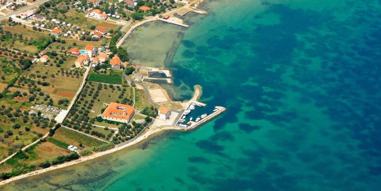 Kraj Harbour Kraj Harbour