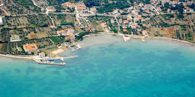 Kraj Harbour Kraj Harbour