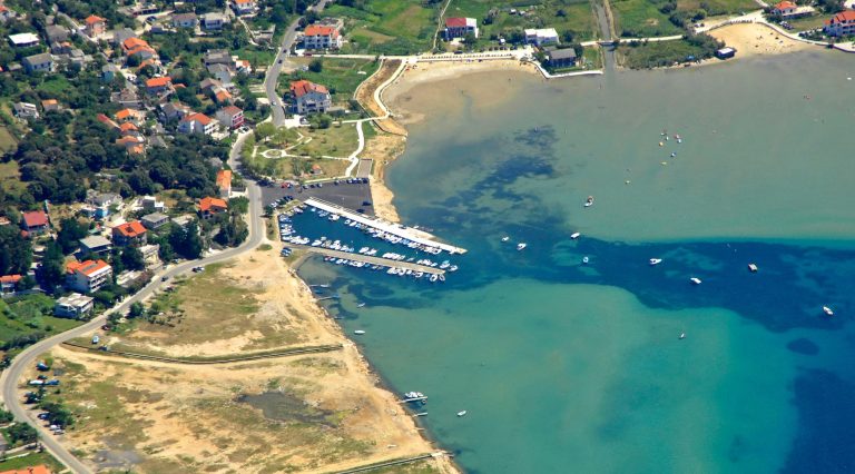 Lopar Marina (Lopar harbour)
