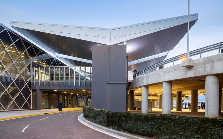 Thessaloniki Airport "Makedonia" (SKG) Thessaloniki Airport "Makedonia" (SKG)