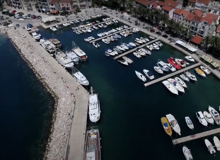 Marina Podgora Marina Podgora