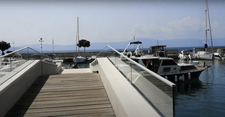 Njivice Marina Njivice Marina