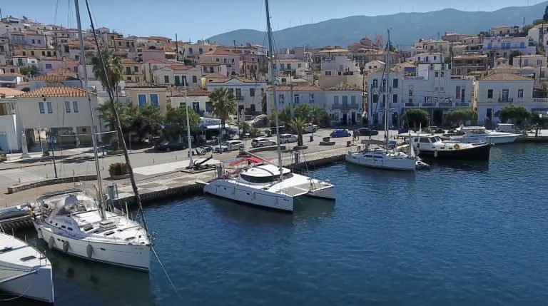 Poros Marina (Port of Poros) Poros Marina (Port of Poros)
