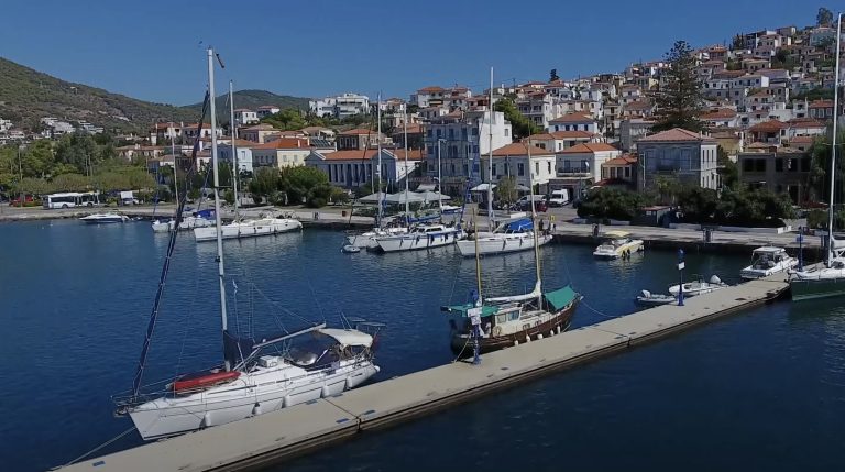 Poros Marina (Port of Poros) Poros Marina (Port of Poros)