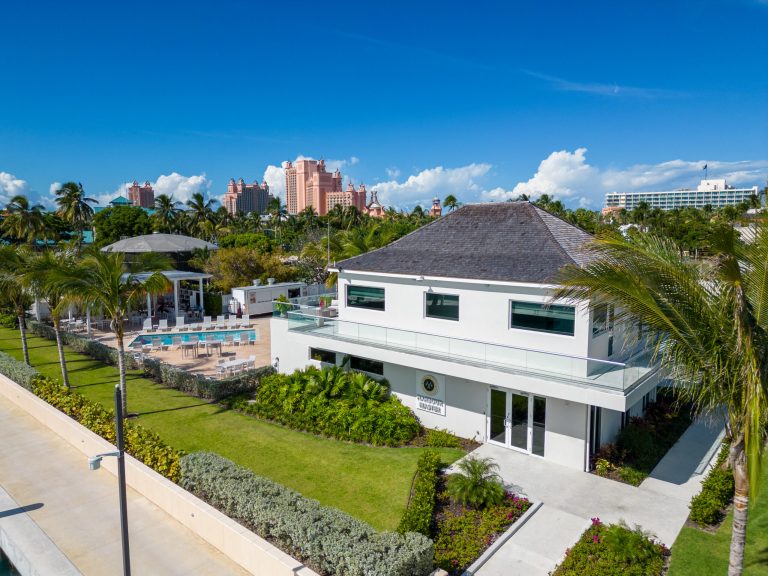 Hurricane Hole Superyacht Marina