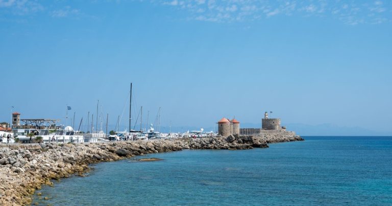 rhodes boat hire hero 1 768x403