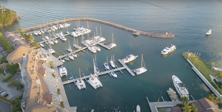 Marina de Samaná (Marina Puerto Bahía) Marina de Samaná (Marina Puerto Bahía)