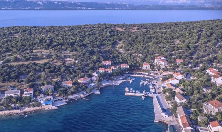 Tovarnele Marina Tovarnele Marina