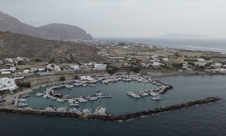 Vlikhada Marina