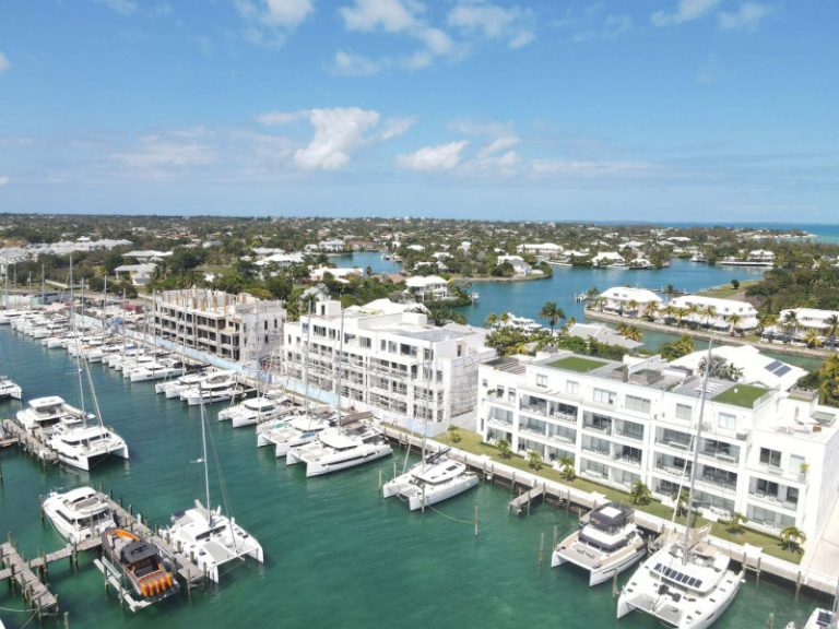 Palm Cay ONE Marina