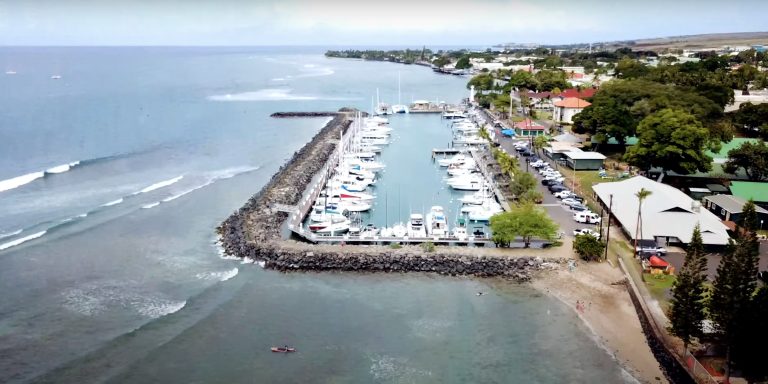 Lahaina Harbor Marina